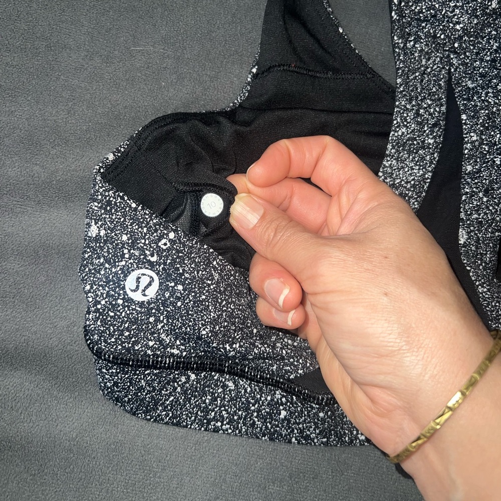 Lululemon sport bra.